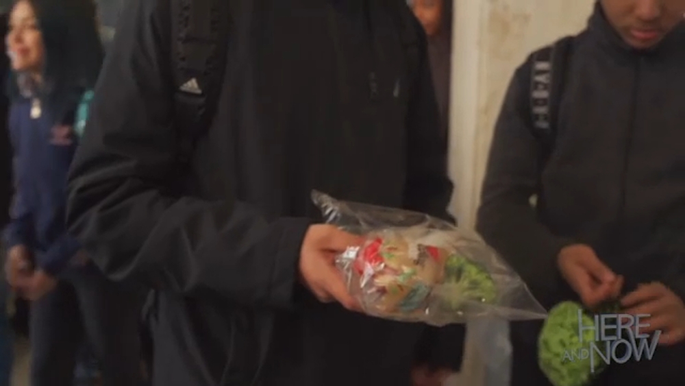 New Jersey high school organizes food pantry that provides 250 meals after school