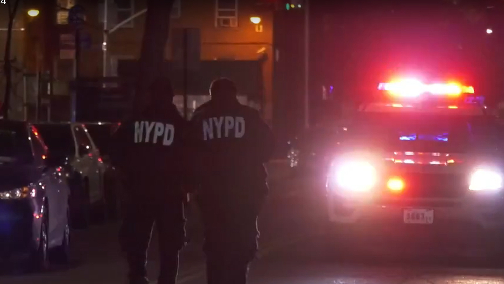 Dead pregnant woman shoved out of car in Brooklyn, boyfriend in custody