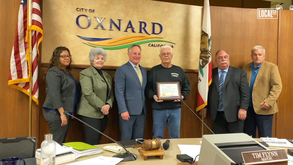 Oxnard volunteer honored by community for his amazing service.