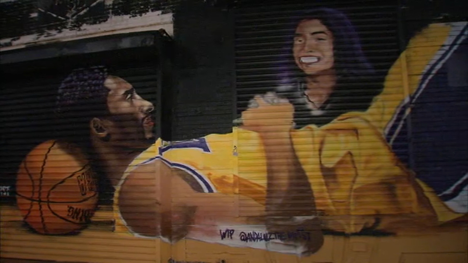 Mural in Brooklyn, New York honors Kobe and Gianna Bryant ABC11