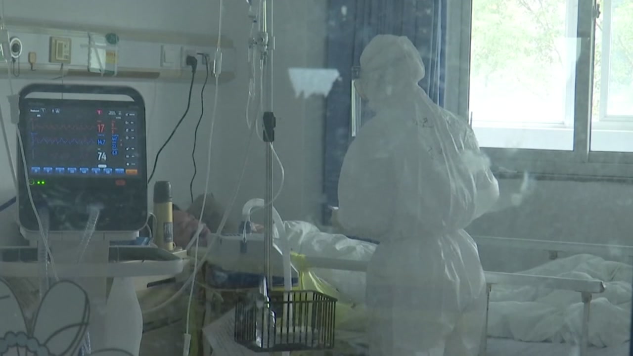 How to stop coronavirus from becoming pandemic 