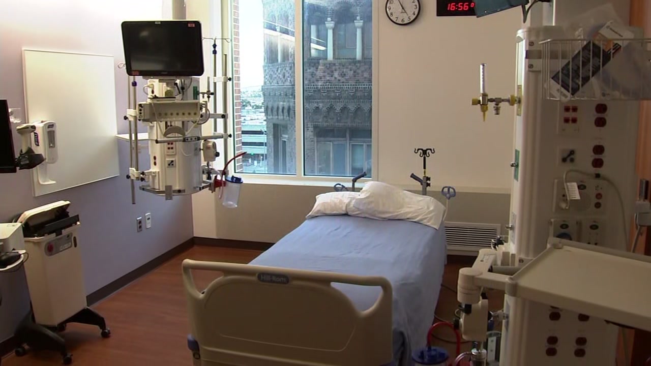 ABC7 News tours SF General ICU isolation rooms amid coronavirus concerns 