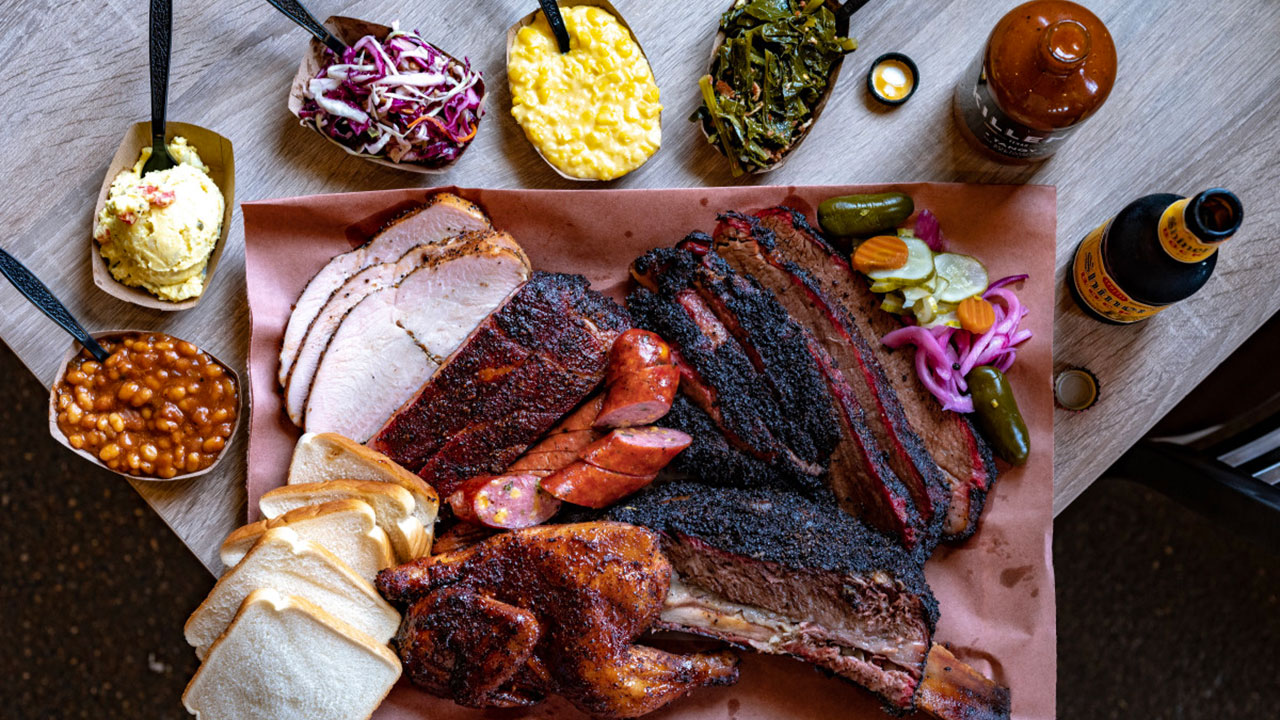 Killen's BBQ to give free sandwiches to hospitality workers