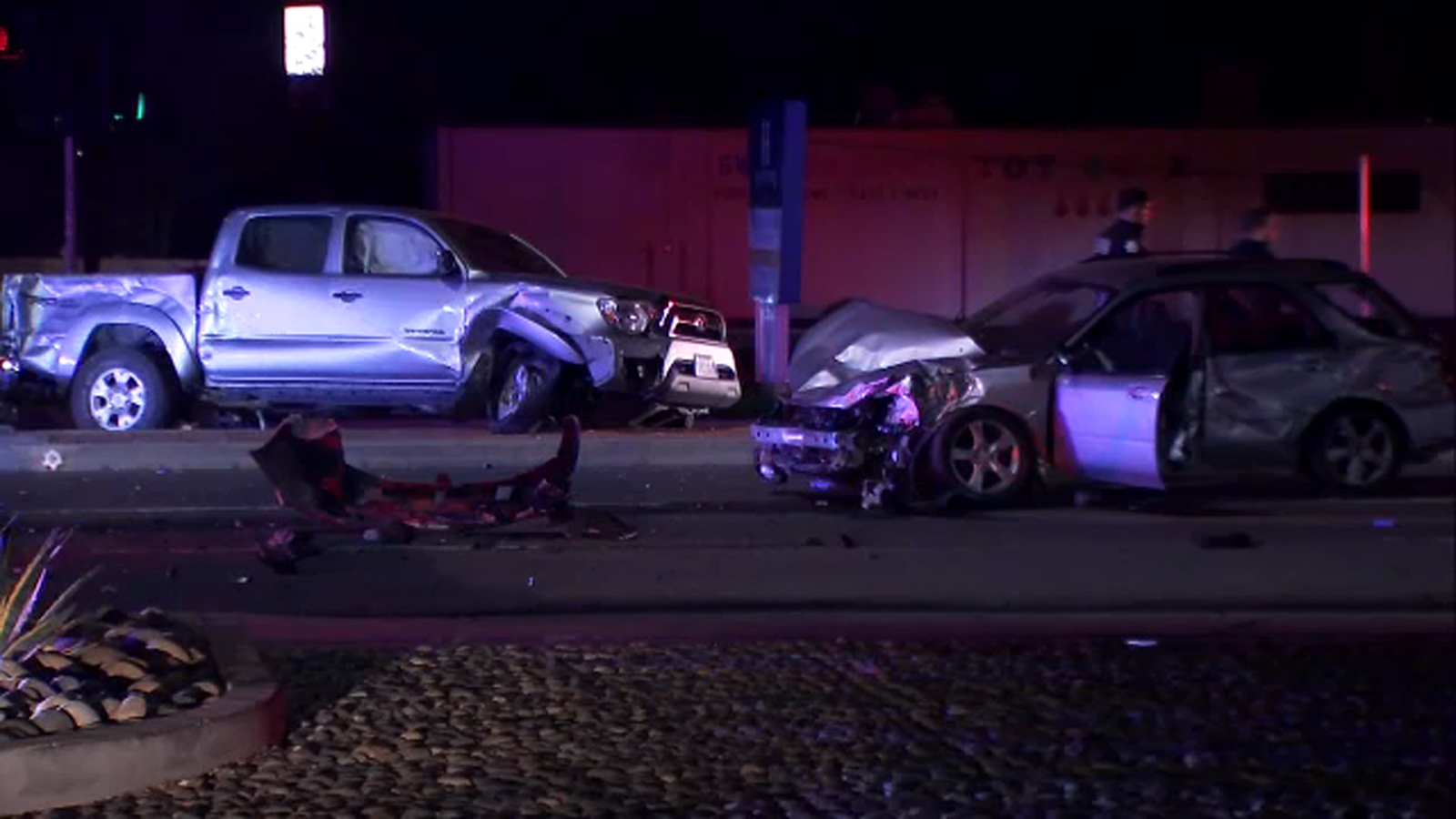 Clovis Avenue crash at Belmont causes road blockage, expect delays