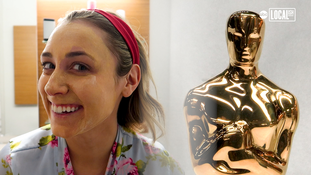 Win an Oscar with this GOLD face mask