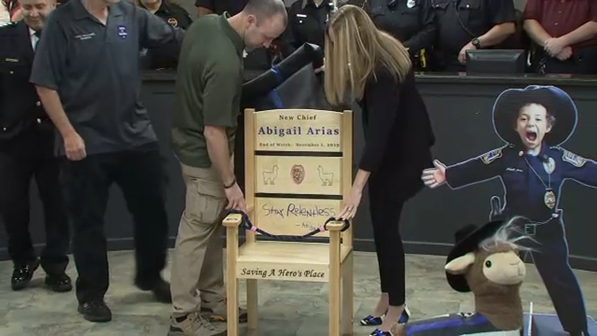 7-year-old who battled cancer celebrated with honor chair from Freeport police