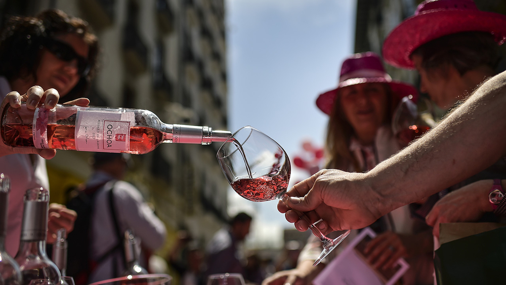 Wine prices expected to drop due to excess supply of grapes