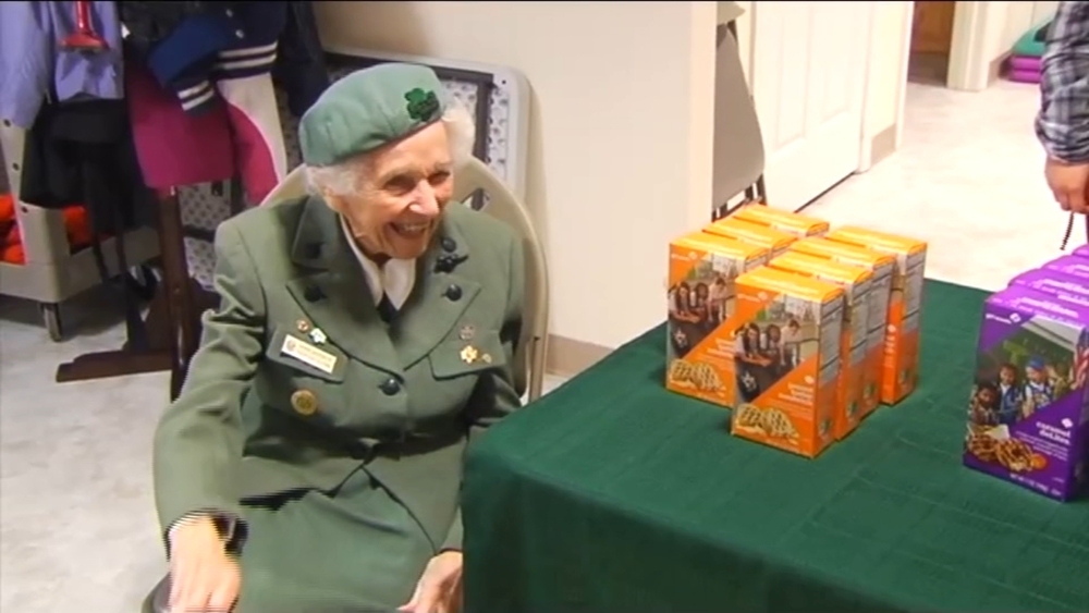 98-year-old Girl Scout continues her mission