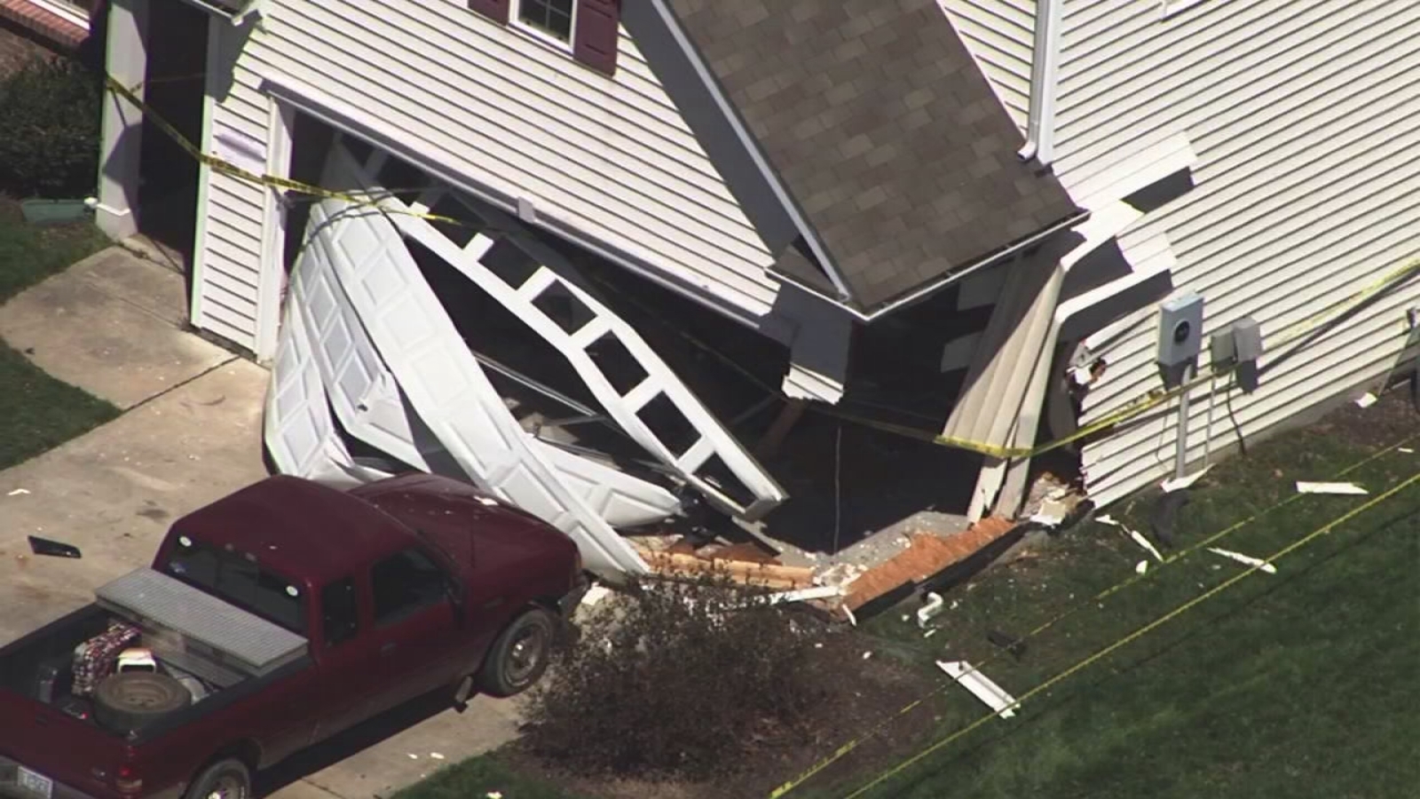 Raw Video Car rams through home in Creedmoor ABC11 RaleighDurham