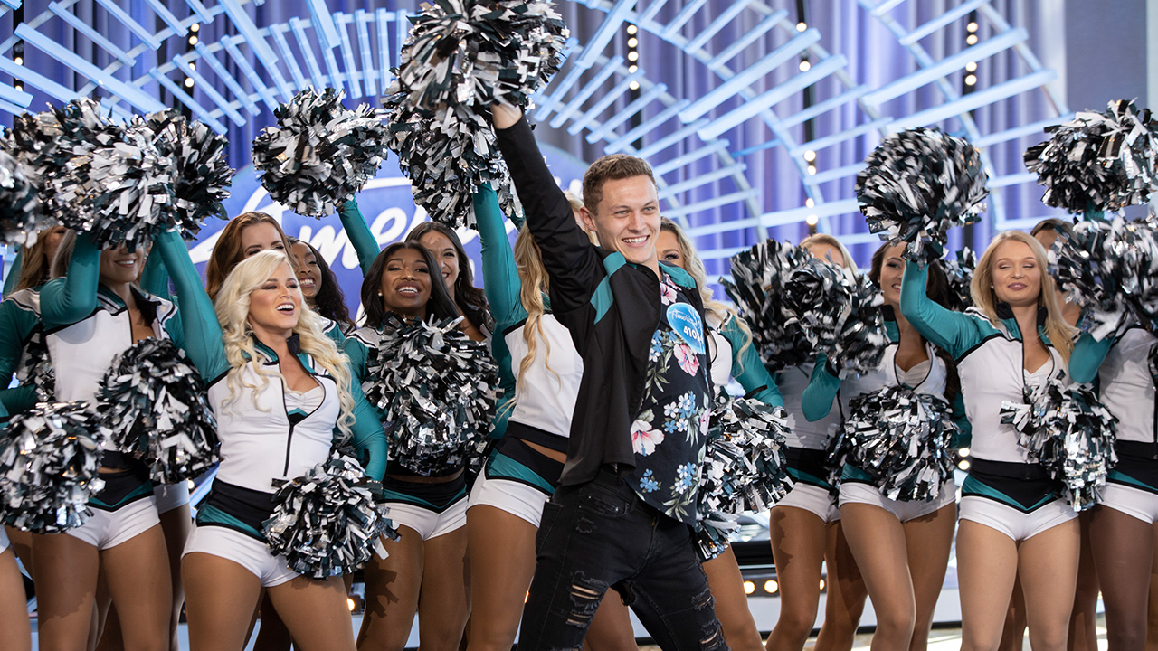 Philadelphia Eagles' male cheerleader Kyle Tanguay speaks to 6abc - 6abc  Philadelphia