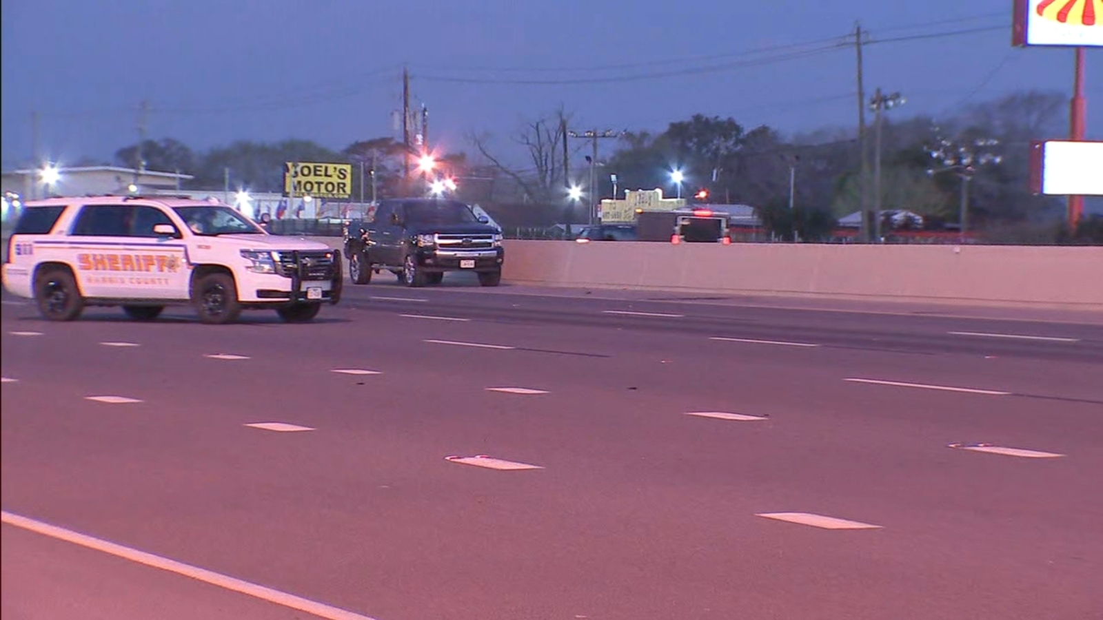 Woman hit and killed while trying to cross I-10 East - ABC13 Houston