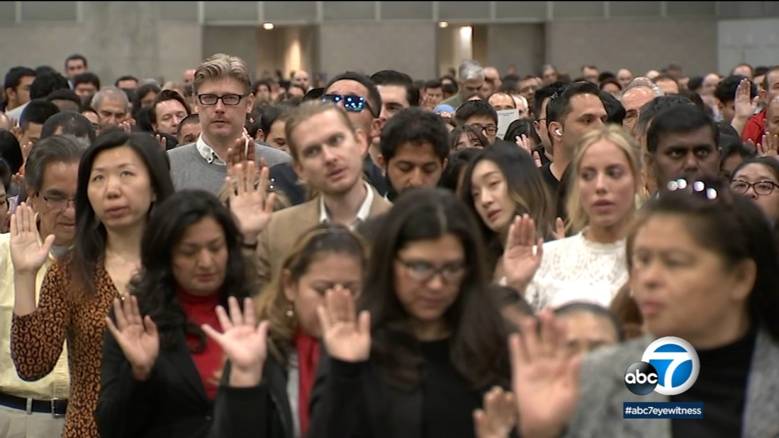 10,000 people in Southern California celebrate their new American