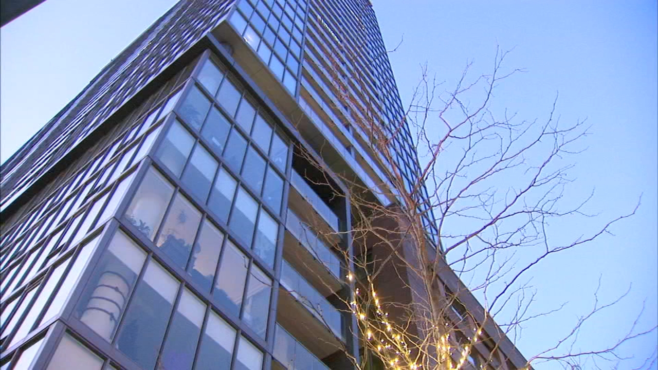 Short-term apartment rentals cause concern for some long-term tenants