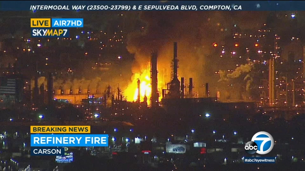 Massive fire breaks out at Marathon refinery in Carson