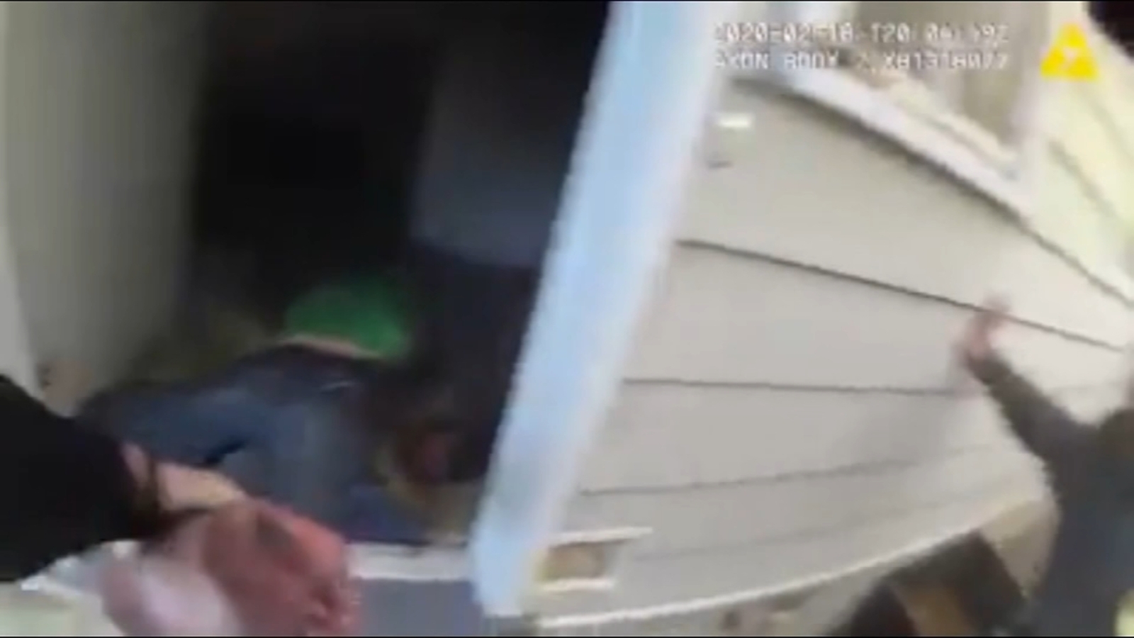California police officer kicks in door, pulls unconscious man out of ...