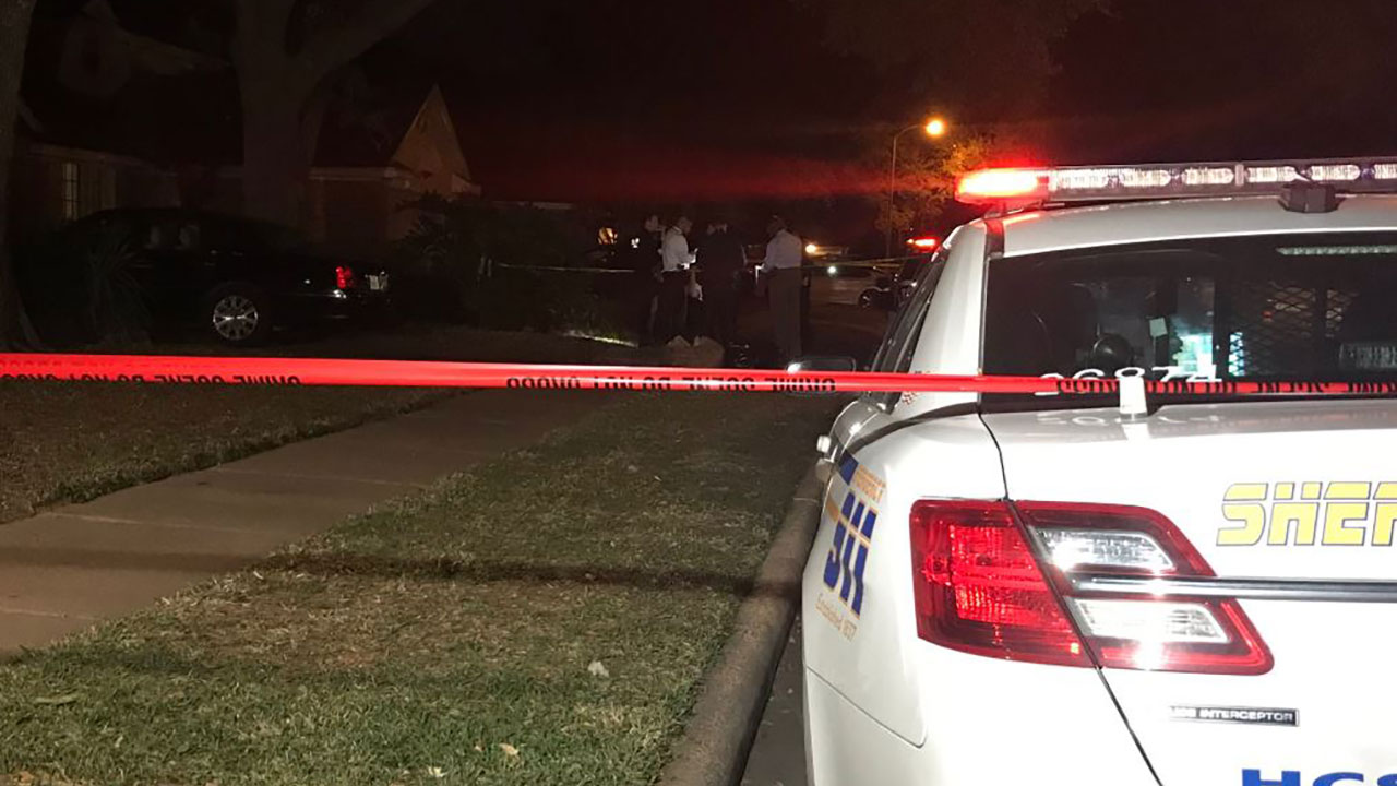 Estranged wife found husband shot to death: Deputies