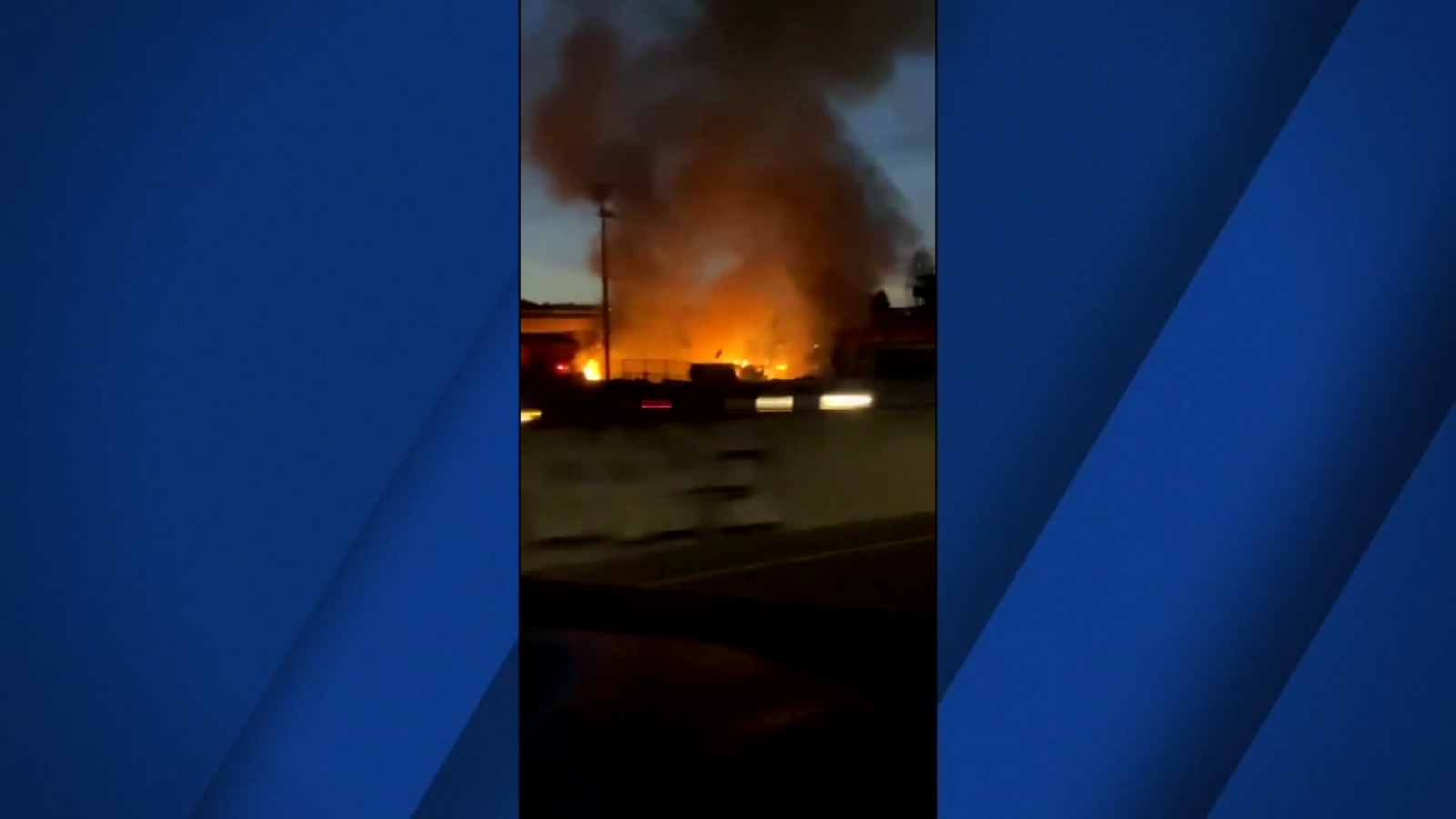 Oakland Fire Department Battle Homeless Encampment Fire Near Interstate Highway 880 Abc7 San Francisco