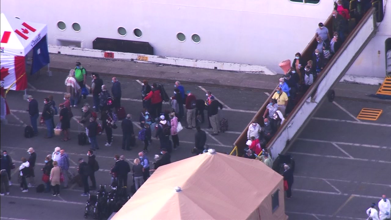 Timeline Grand Princess Cruise Ship Carrying Passengers With Novel Coronavirus Docks At Port Of Oakland Abc7 San Francisco