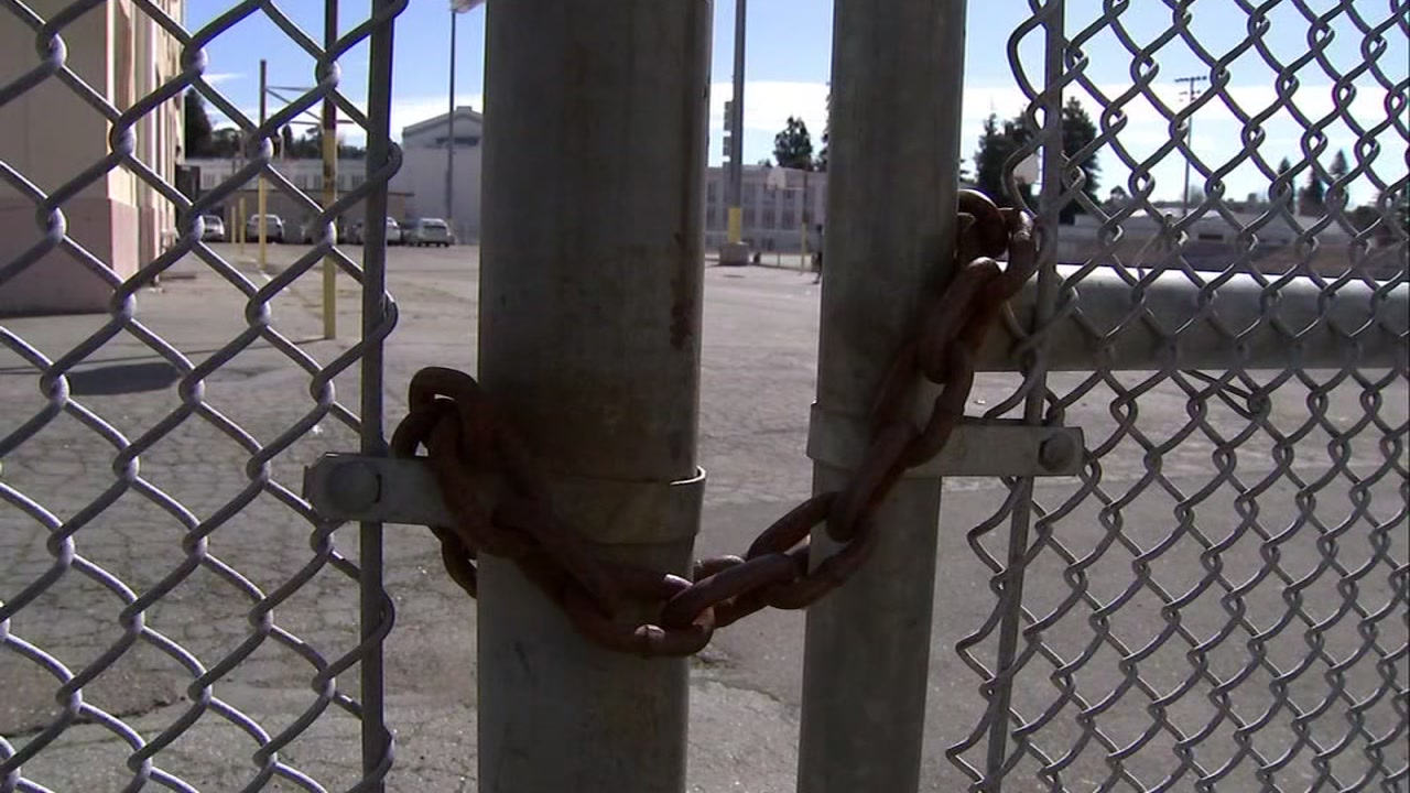 Oakland Unified schools to close for 3 weeks amid COVID-19 fears