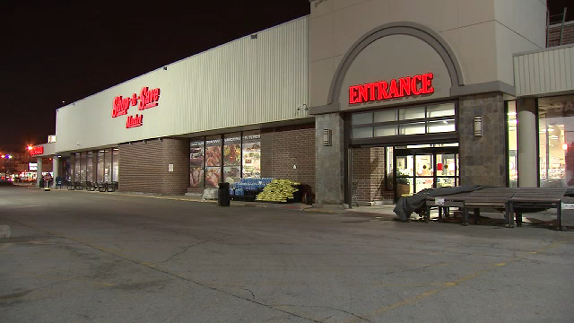 Grocery stores accomodating seniors with special hours