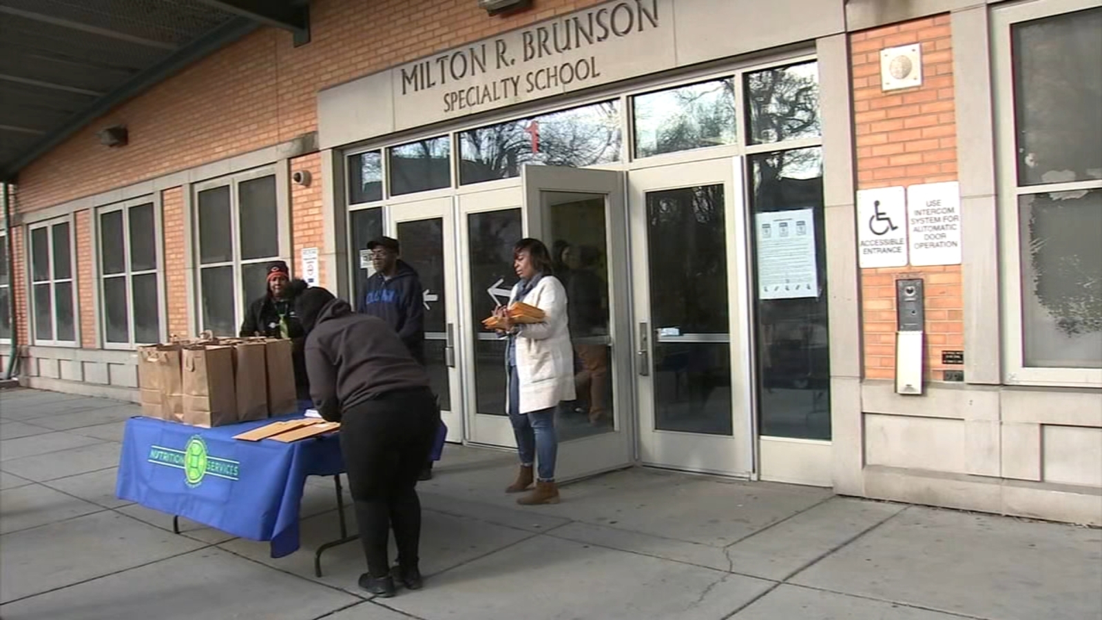 Coronavirus Illinois update COVID19 pandemic closes schools across IL