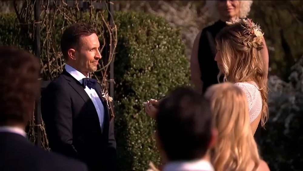 Couple live streams Central Park wedding amid COVID-19 crisis