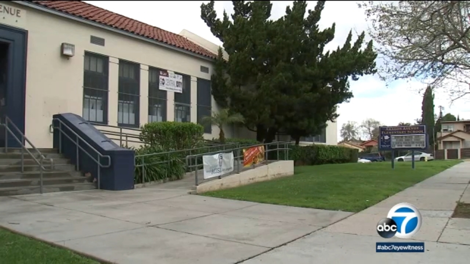 Coronavirus outbreak LAUSD schools to remain closed through May 1
