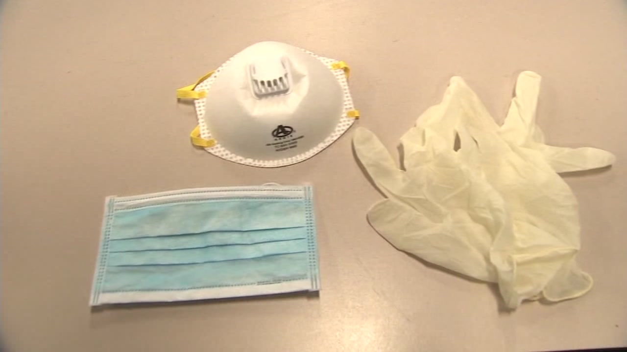 Coronavirus crisis: 1 billion Pairs of medical gloves coming to California