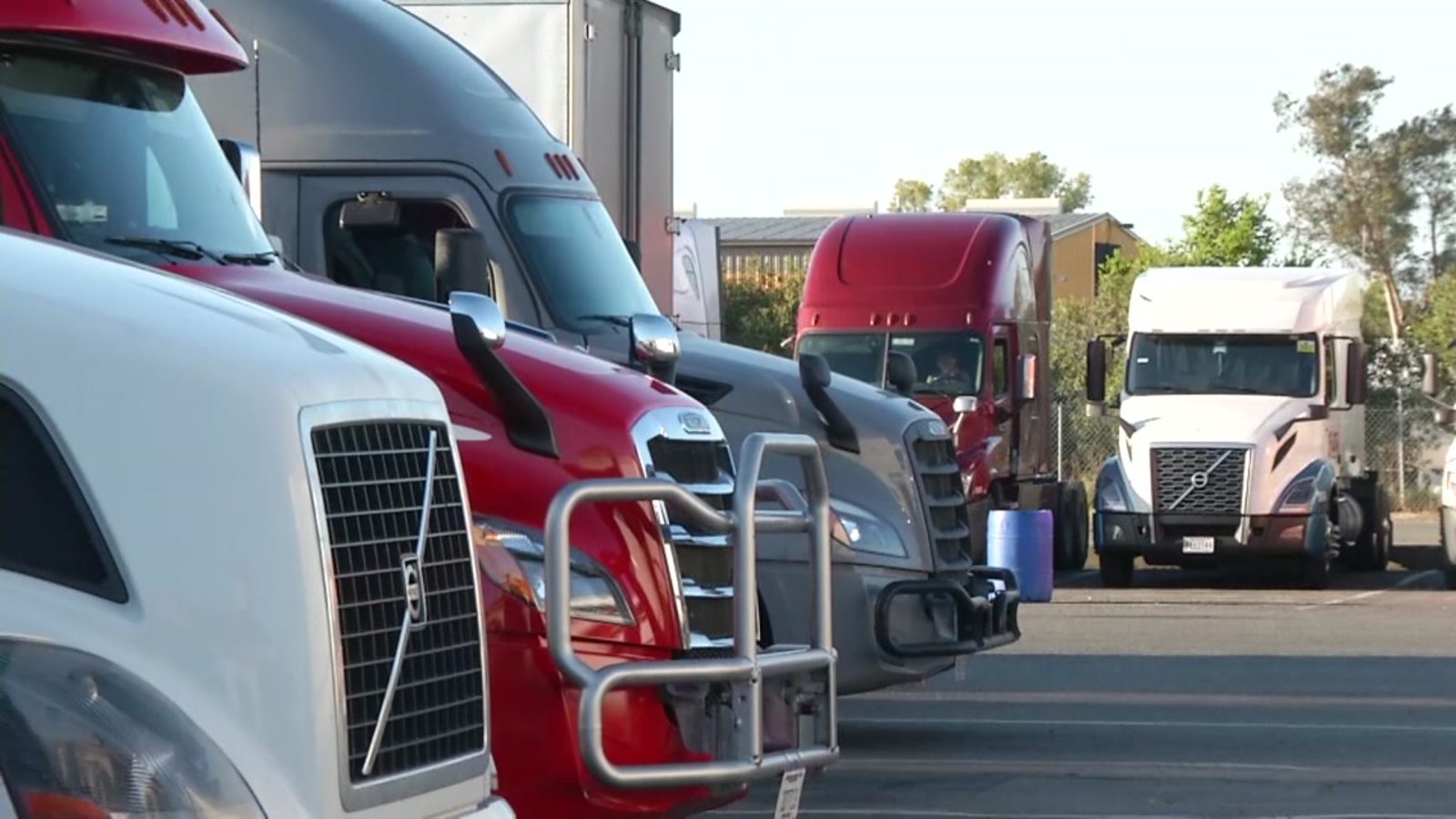 Relaxed rules during COVID-19 pandemic pose risk for long-haul truckers