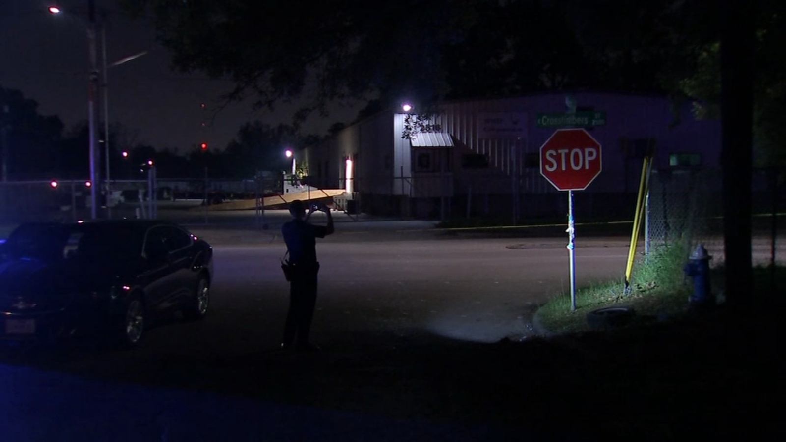 Man shot after roadway altercation in north Houston - ABC13 Houston