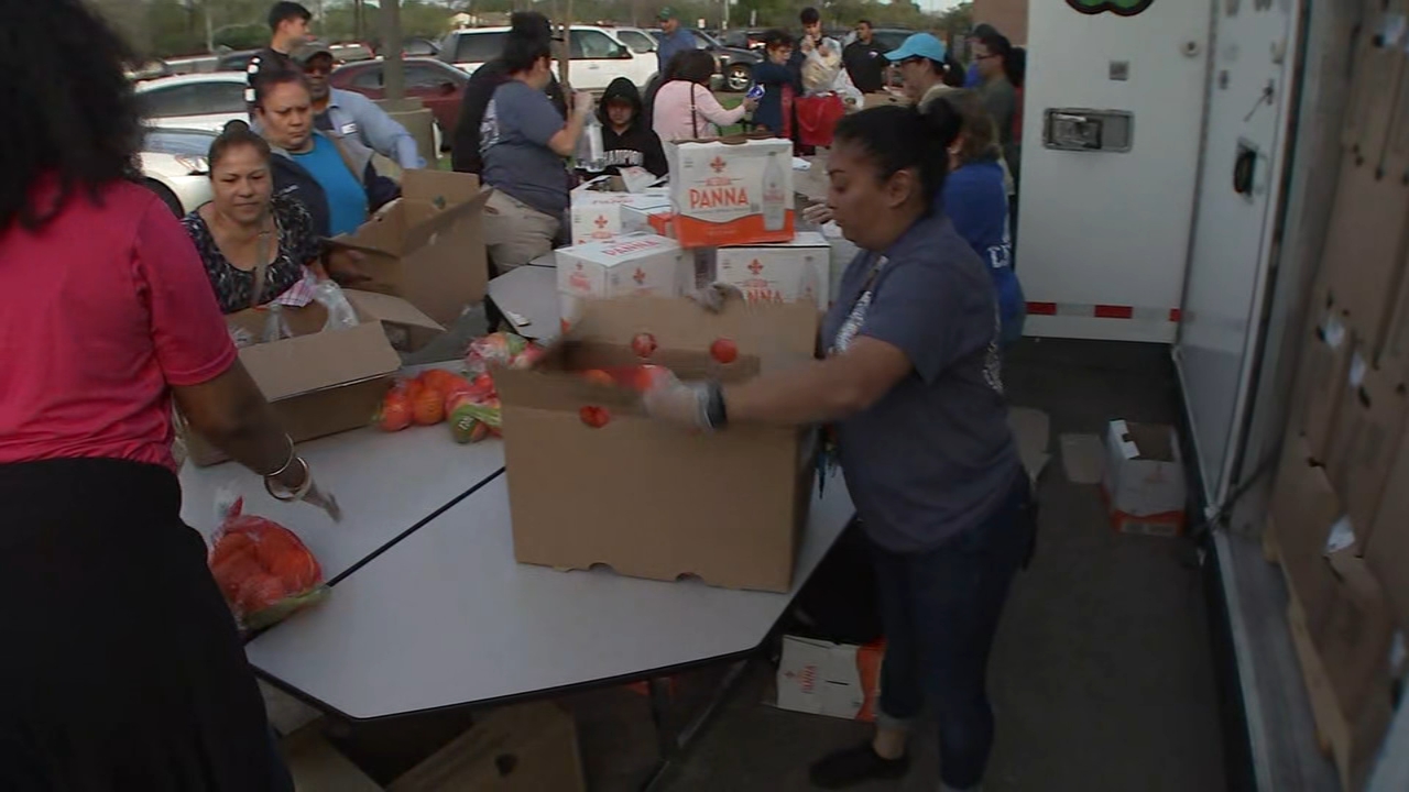HISD food distribution site closes but you can get help