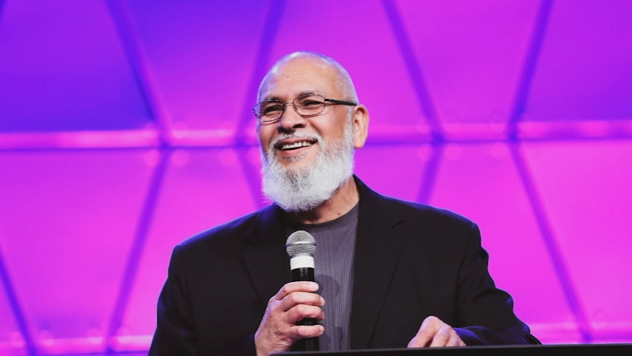 Naperville Calvary Church pastor dies after positive COVID-19 test, family says
