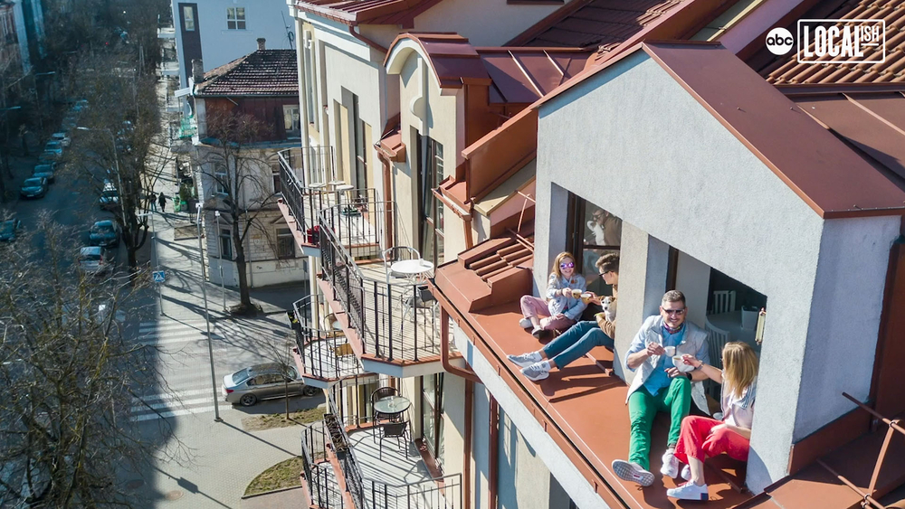 Drone Takes Family Portraits During Coronavirus Outbreak, 7-Year-Old Boy Helps the Elderly