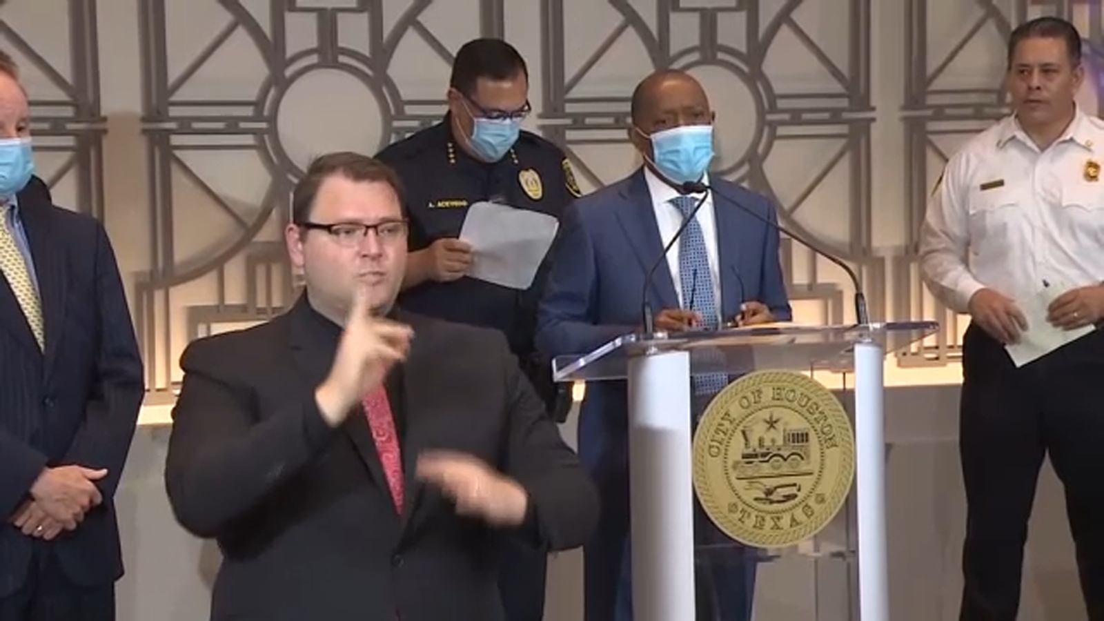 Coronavirus Houston COVID19 cases top 1,145 in one month, mayor says