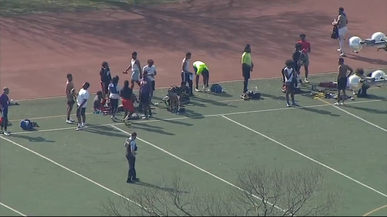 Warm weather complicates Chicago social distancing measures