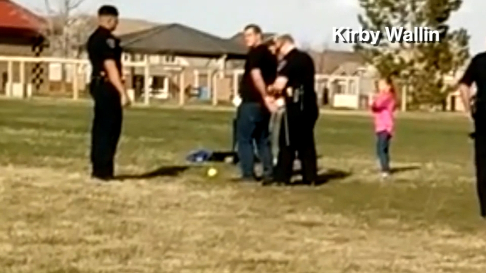 Dad arrested in front of 6-year-old for social distancing violation