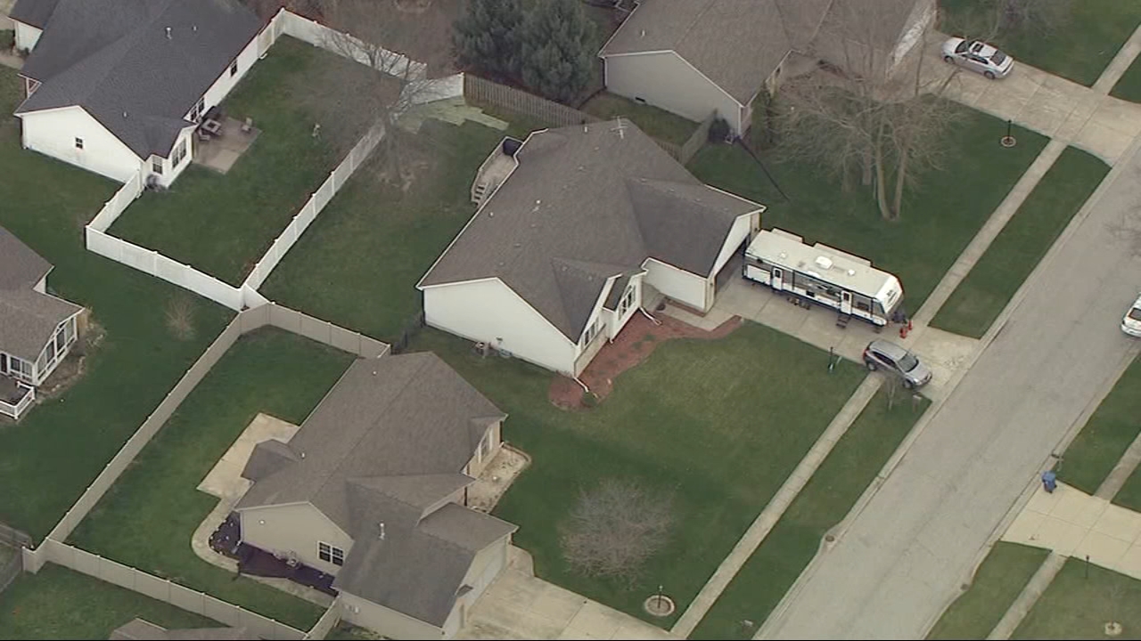 Chesterton man sleeps in RV in the yard to protect his wife and young children from the coronavirus