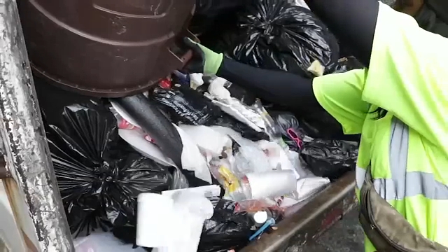 City looking to tackle recycling program's shortcomings 