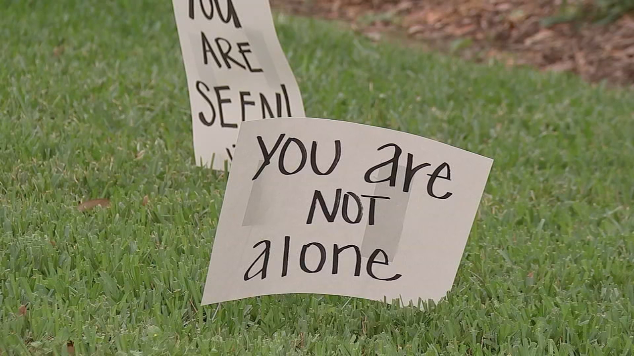 Friendswood community comes together to help man in need