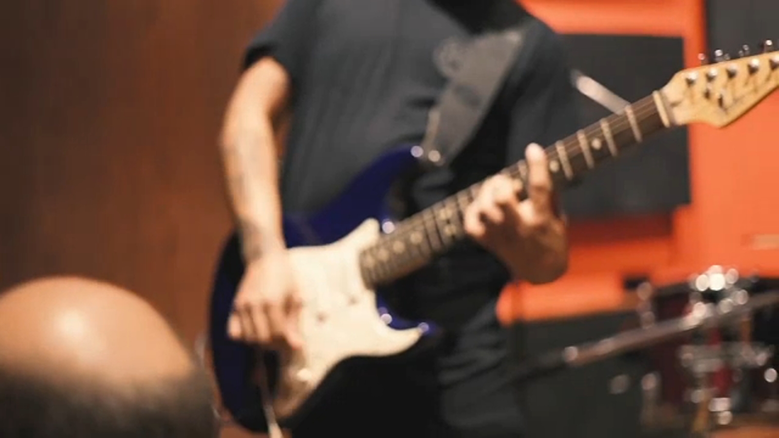 Chicago music studio helps musicians amid COVID19 ABC7 Chicago