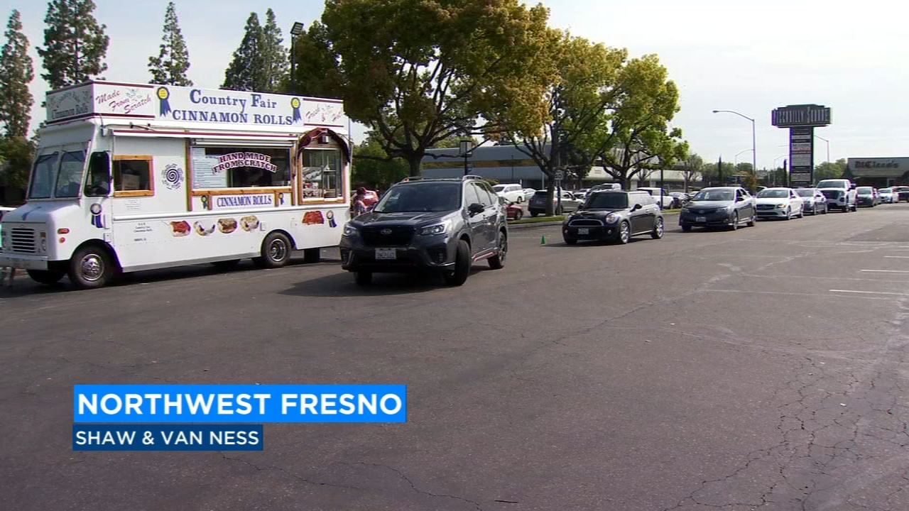 Long lines form in the Valley for drive-thru cinnamon rolls