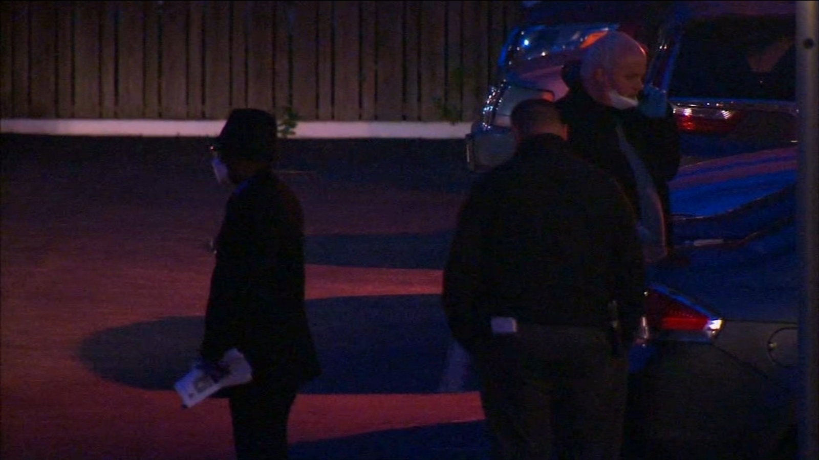 Man found beaten to death by baseball bat in Country Club, Bronx - ABC7 ...