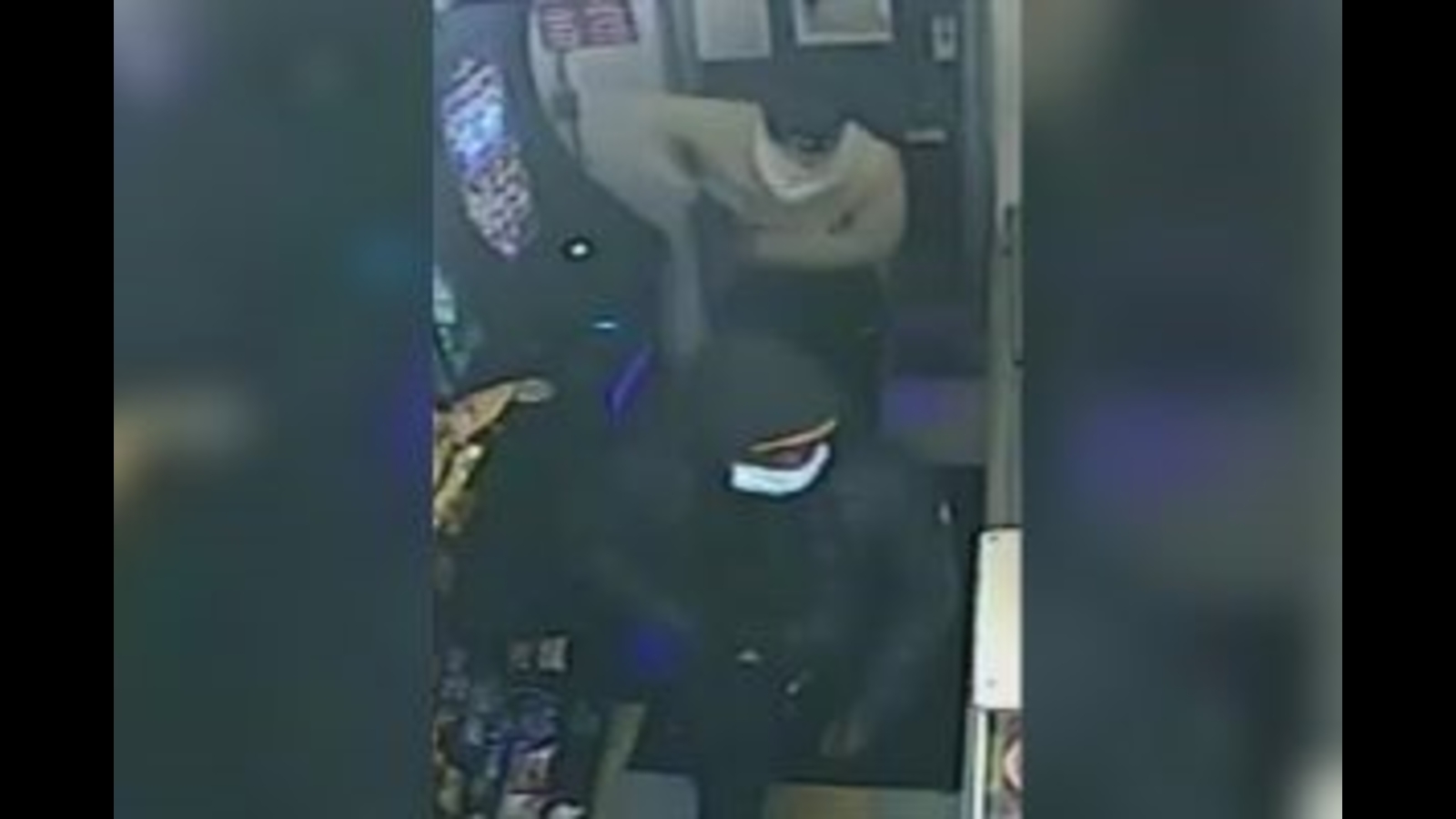 Germantown Robbery: Police search for suspects wanted in commercial ...