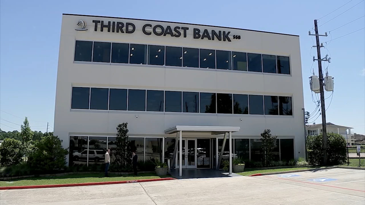 13 Investigates: Who is helping Texas businesses save jobs?