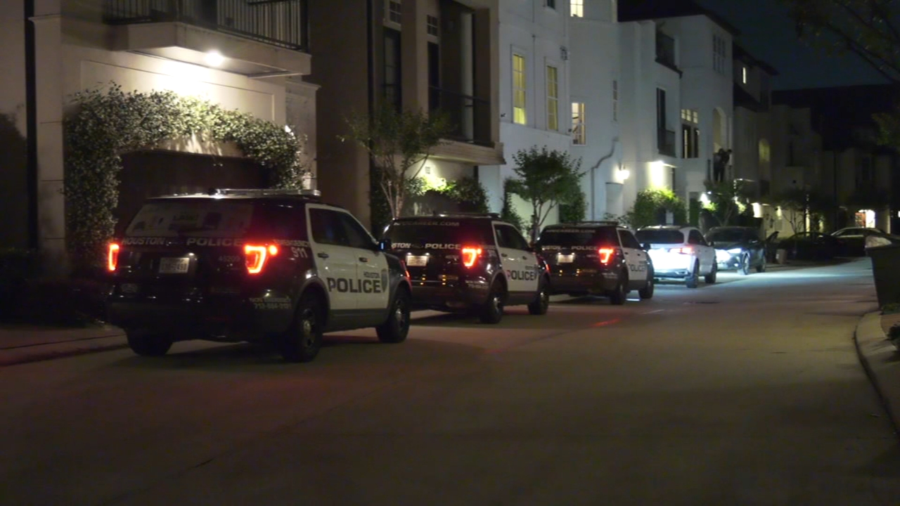 Man killed in accidental shooting at west Houston home