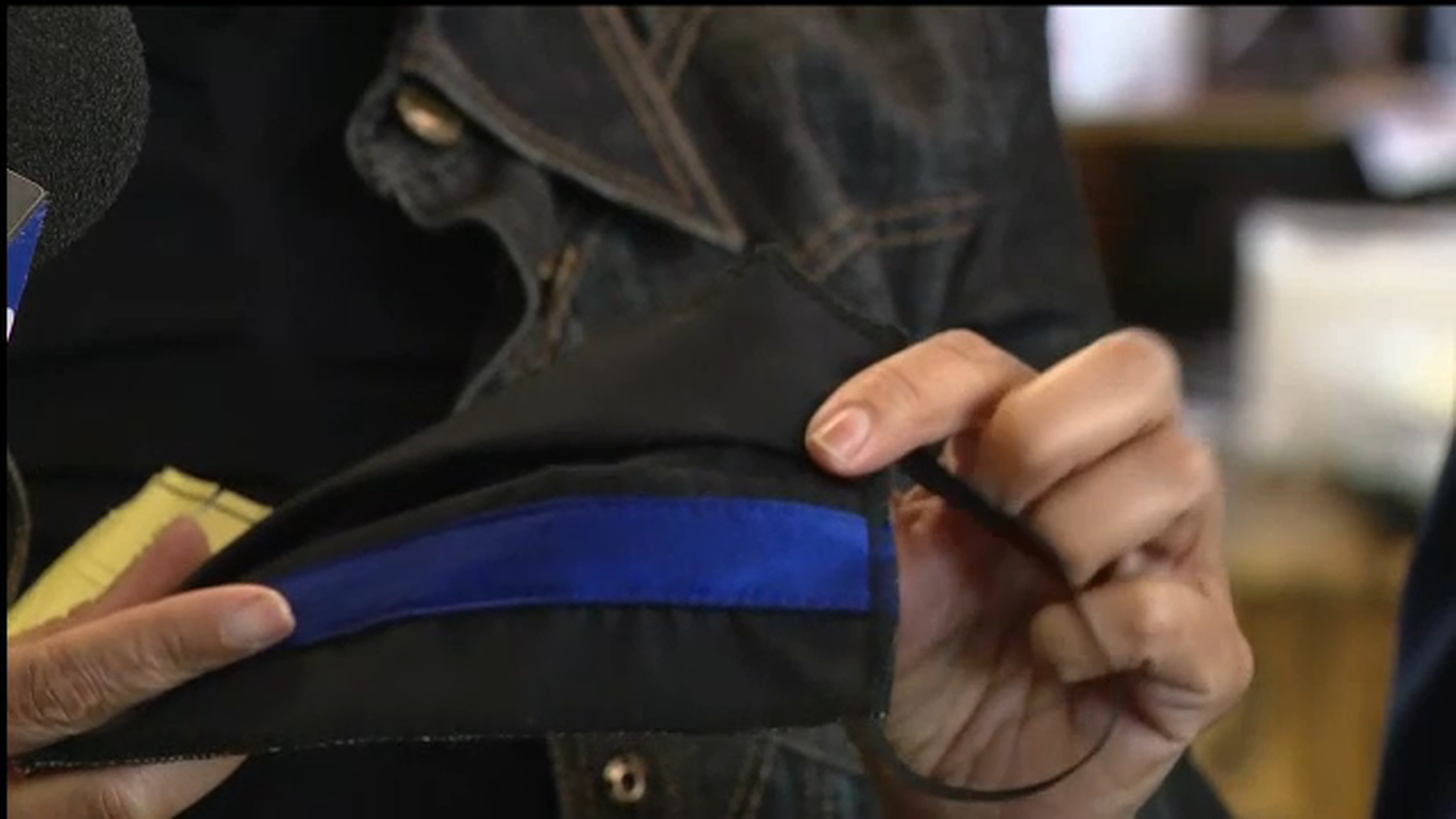 Chicago police get hundreds of handmade face masks to protect against COVID-19