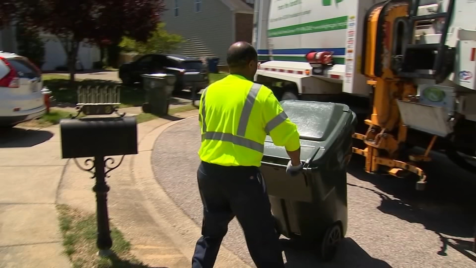 NC Coronavirus tips Raleigh trash volume increases 30 as sanitation