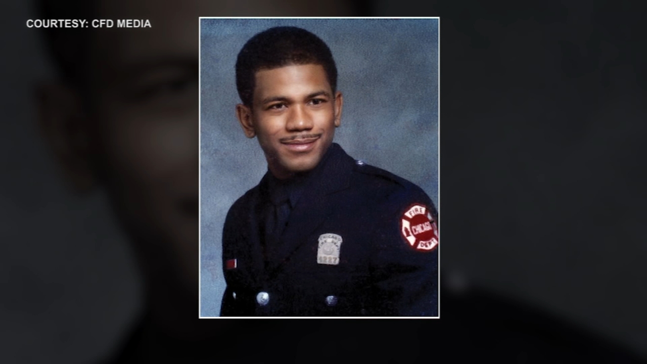 Coronavirus Chicago: Funeral held for CFD firefighter Edward Singleton who died from COVID-19