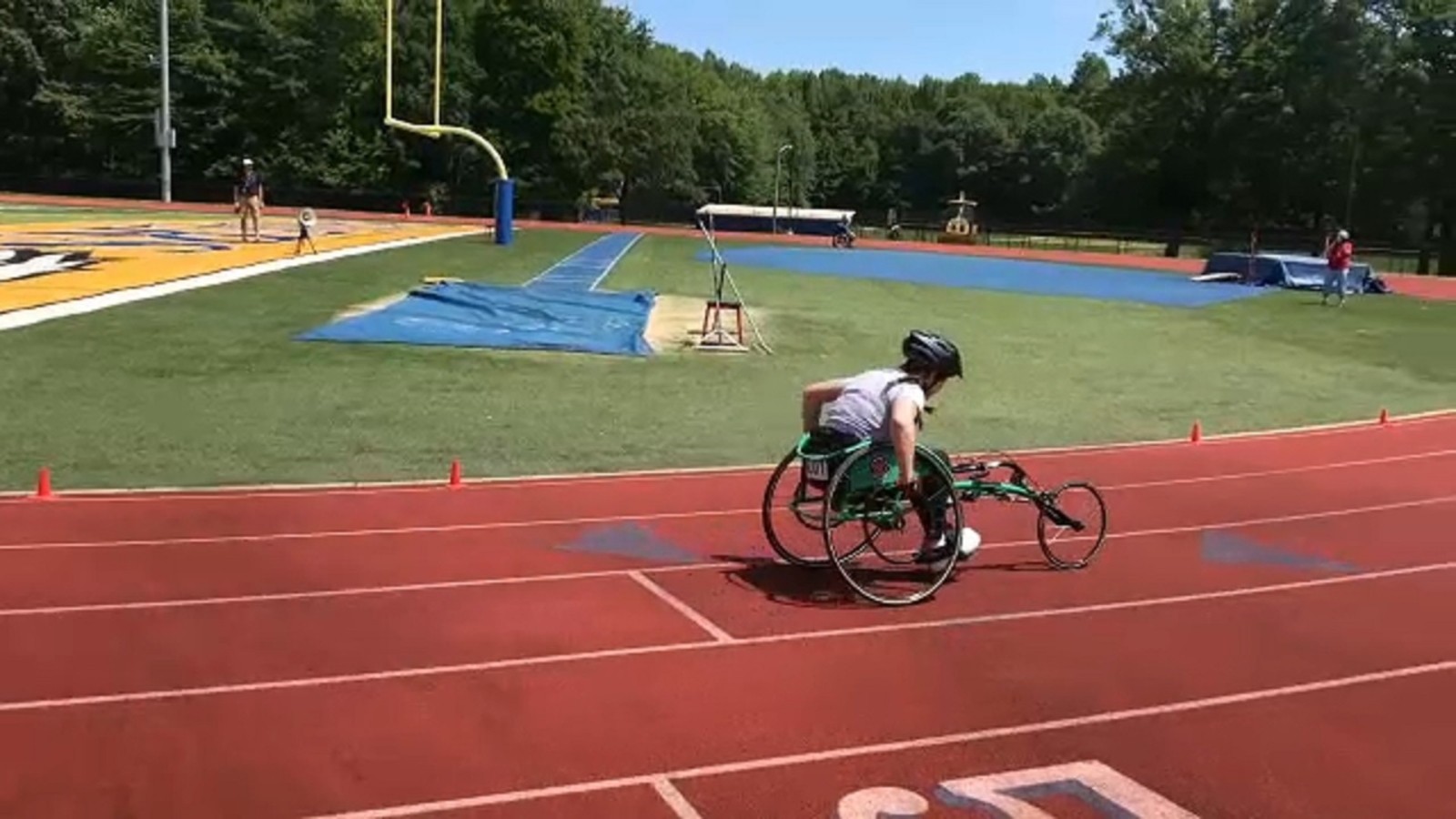 NYRR Wheelchair Training Program helping to keep kids on track with virtual meetings ABC7 New York