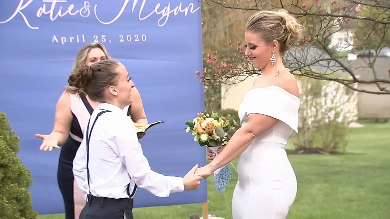 Doylestown couple ties the knot despite COVID-19